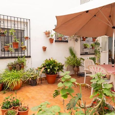El Patio De La Vina By Gades Gestion Appartement Cádiz Buitenkant foto