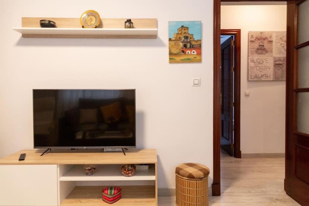 El Patio De La Vina By Gades Gestion Appartement Cádiz Buitenkant foto