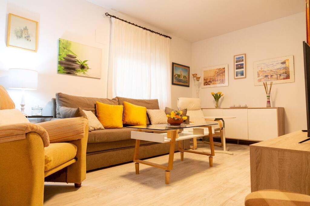 El Patio De La Vina By Gades Gestion Appartement Cádiz Buitenkant foto